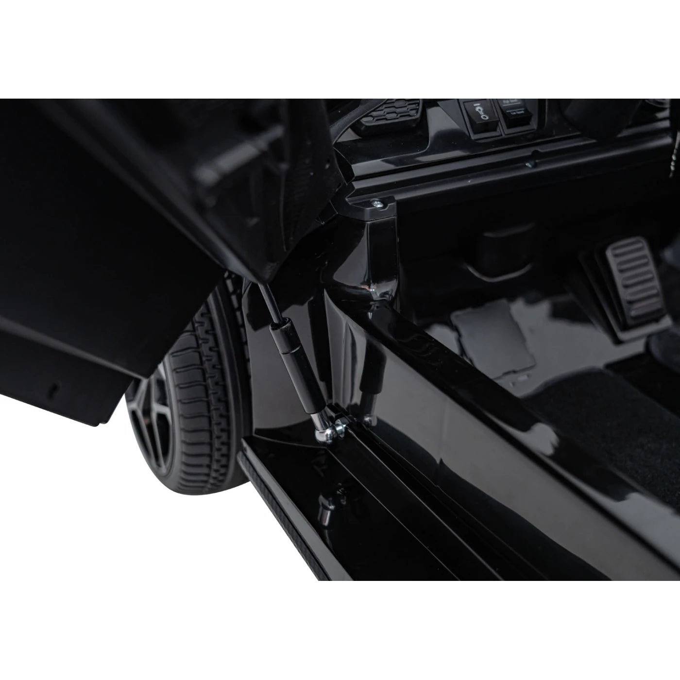 LAMBORGHINI REVUELTO XL BLACK 24V