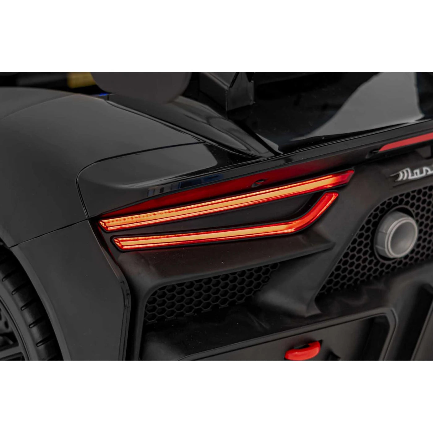 MASERATI MC20 GT2 BLACK 12V