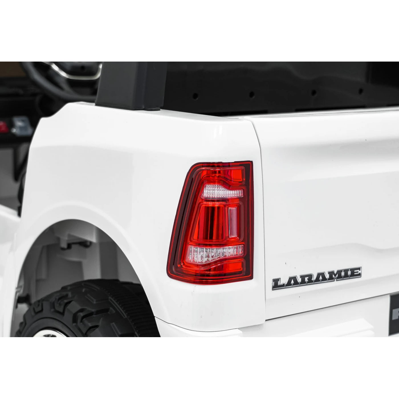 DODGE RAM 3500 WHITE 24V