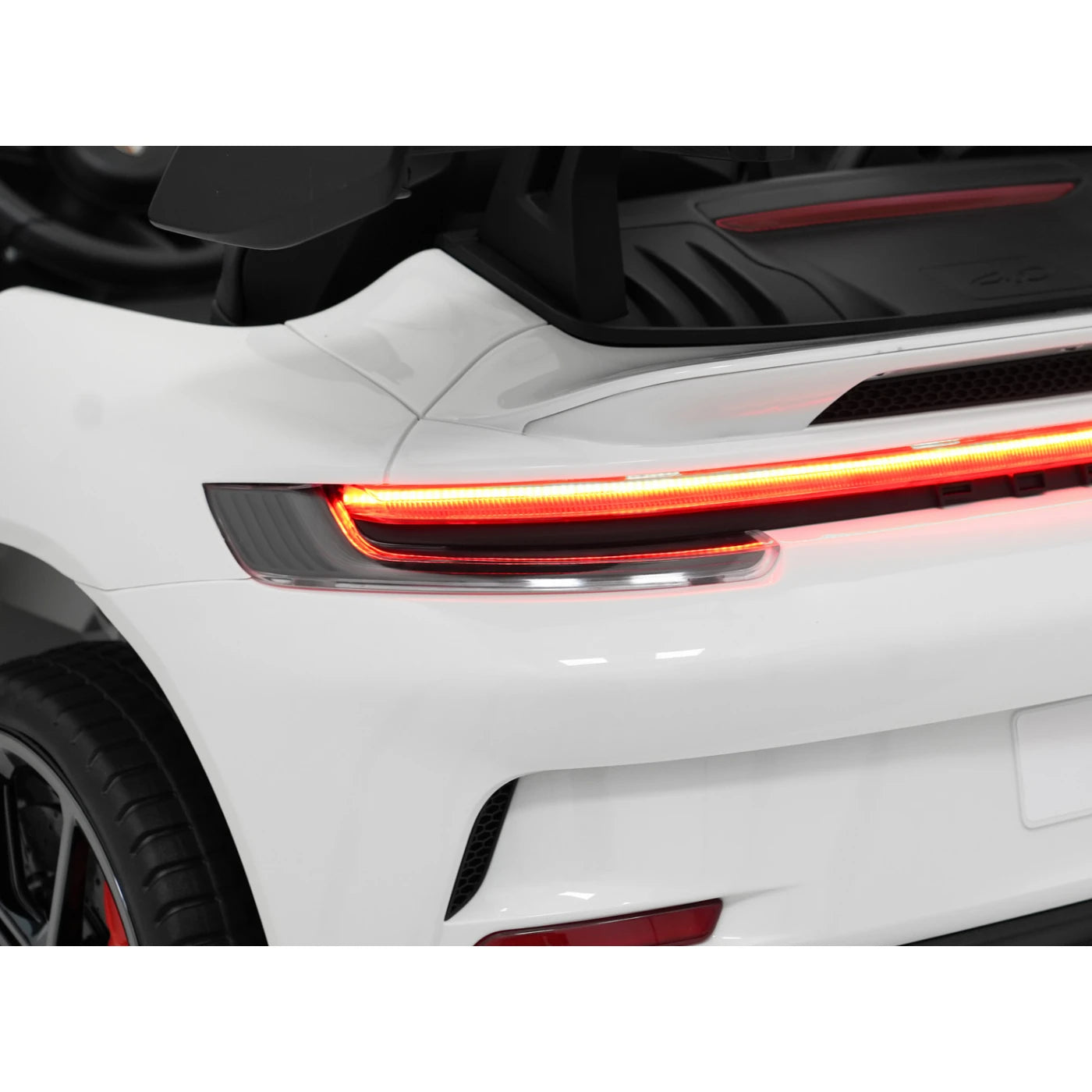 PORSCHE 911 GT3 MP4 WHITE 24V