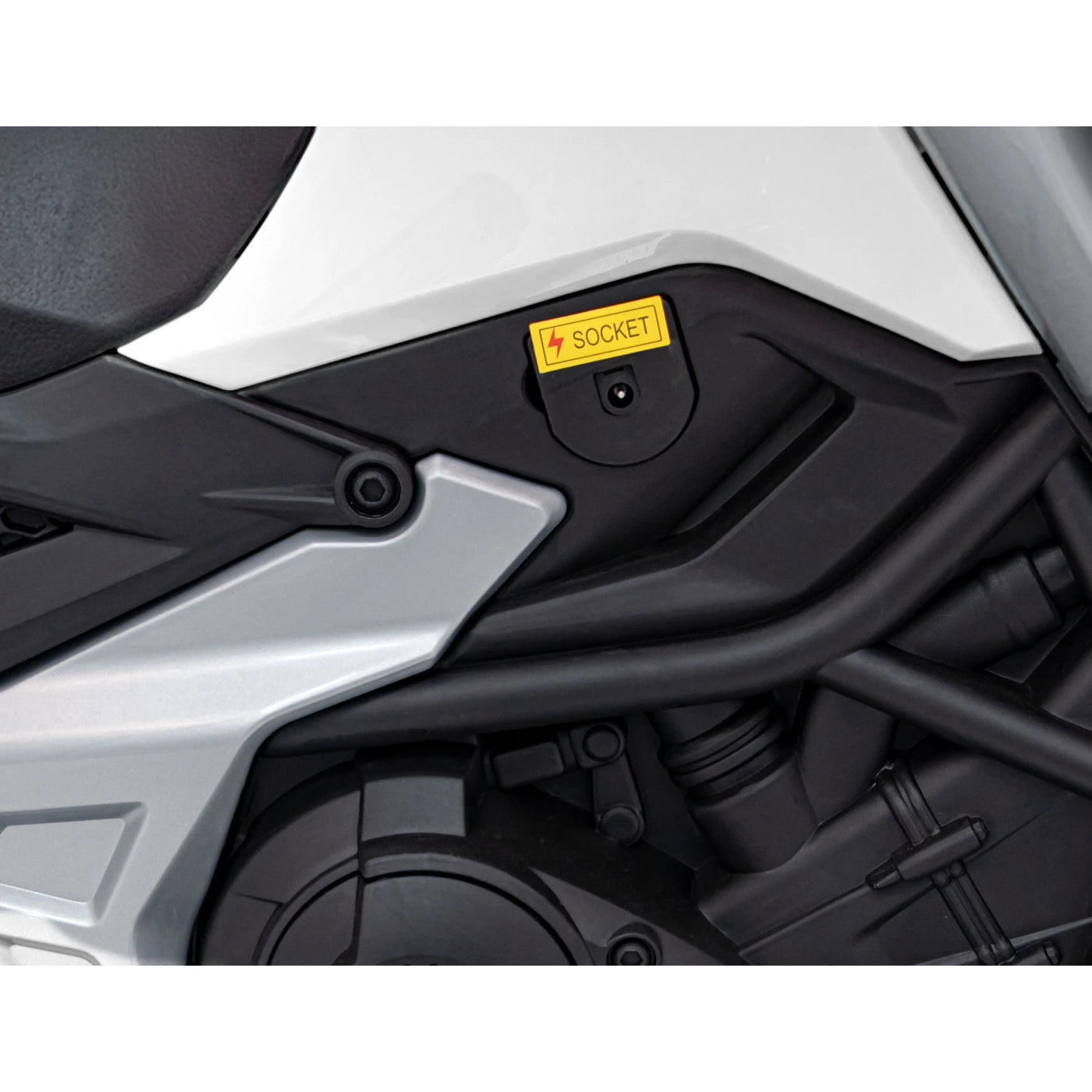 MOTO HONDA NC750X WHITE 12V