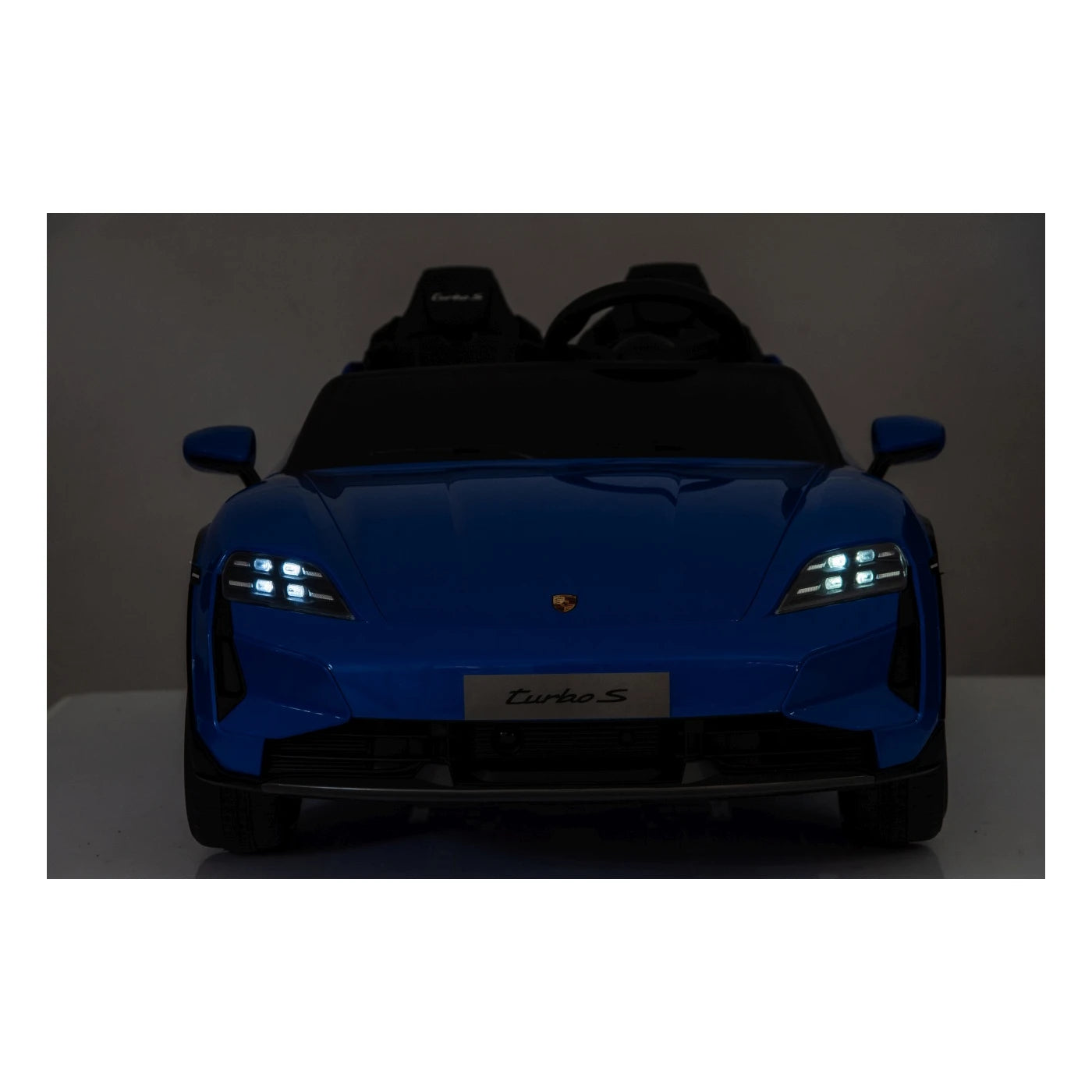 A PORSCHE TAYCAN TURBO S BLUE 24v