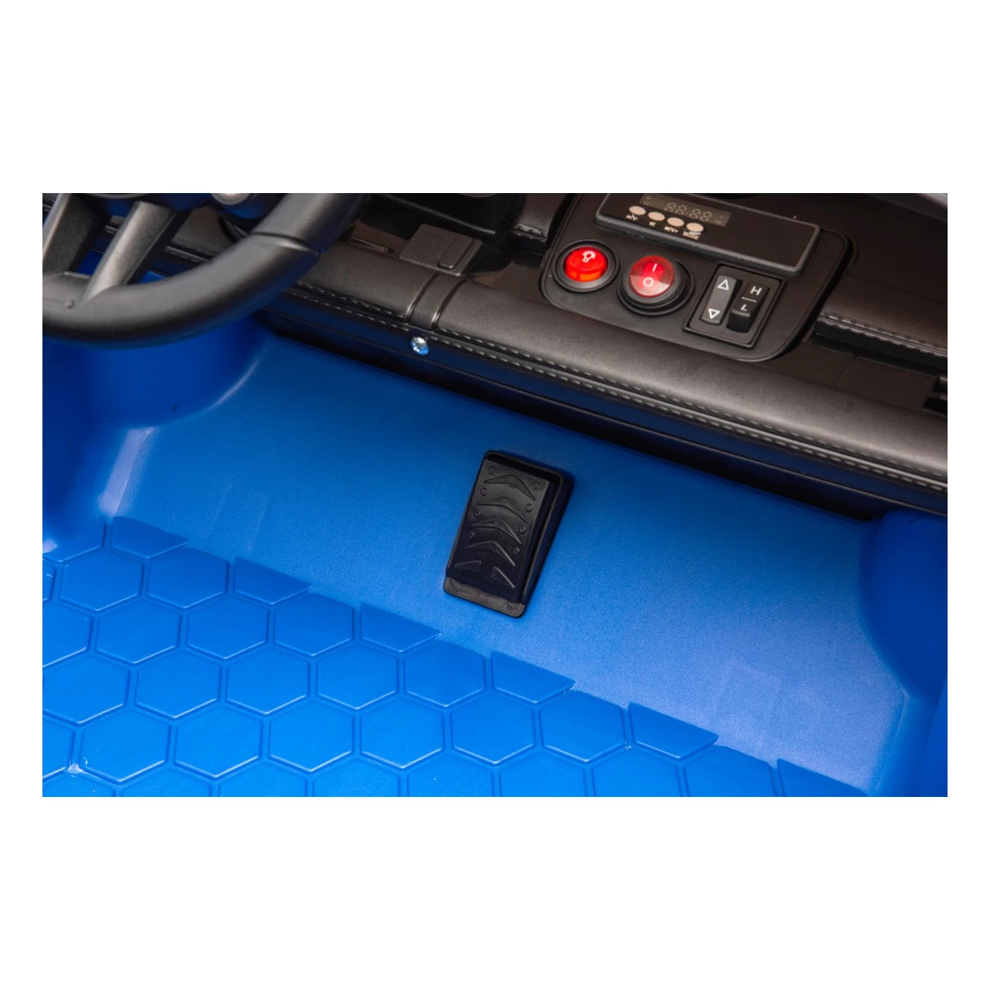 A PORSCHE TAYCAN TURBO S BLUE 24v