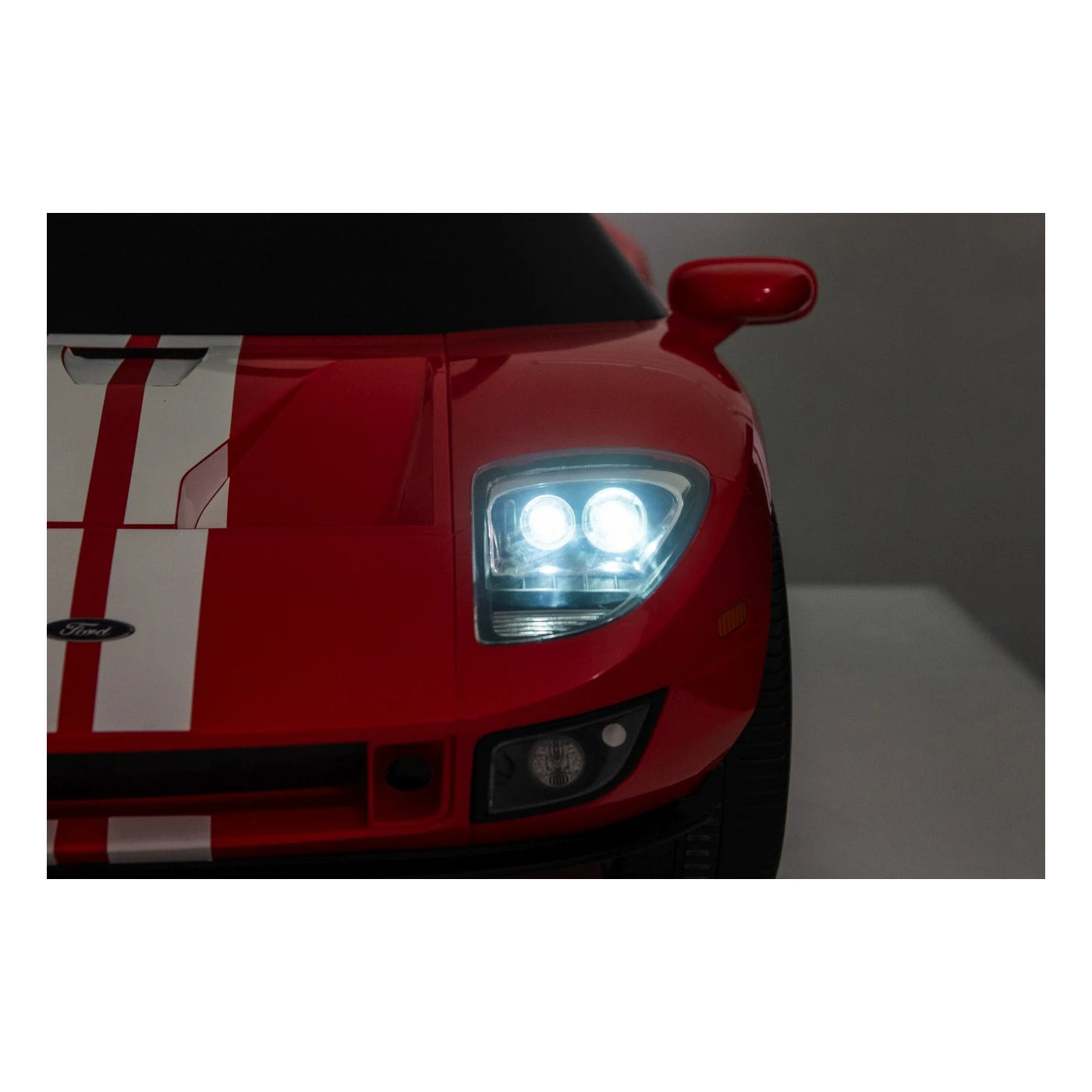 A FORD GT RED 24V