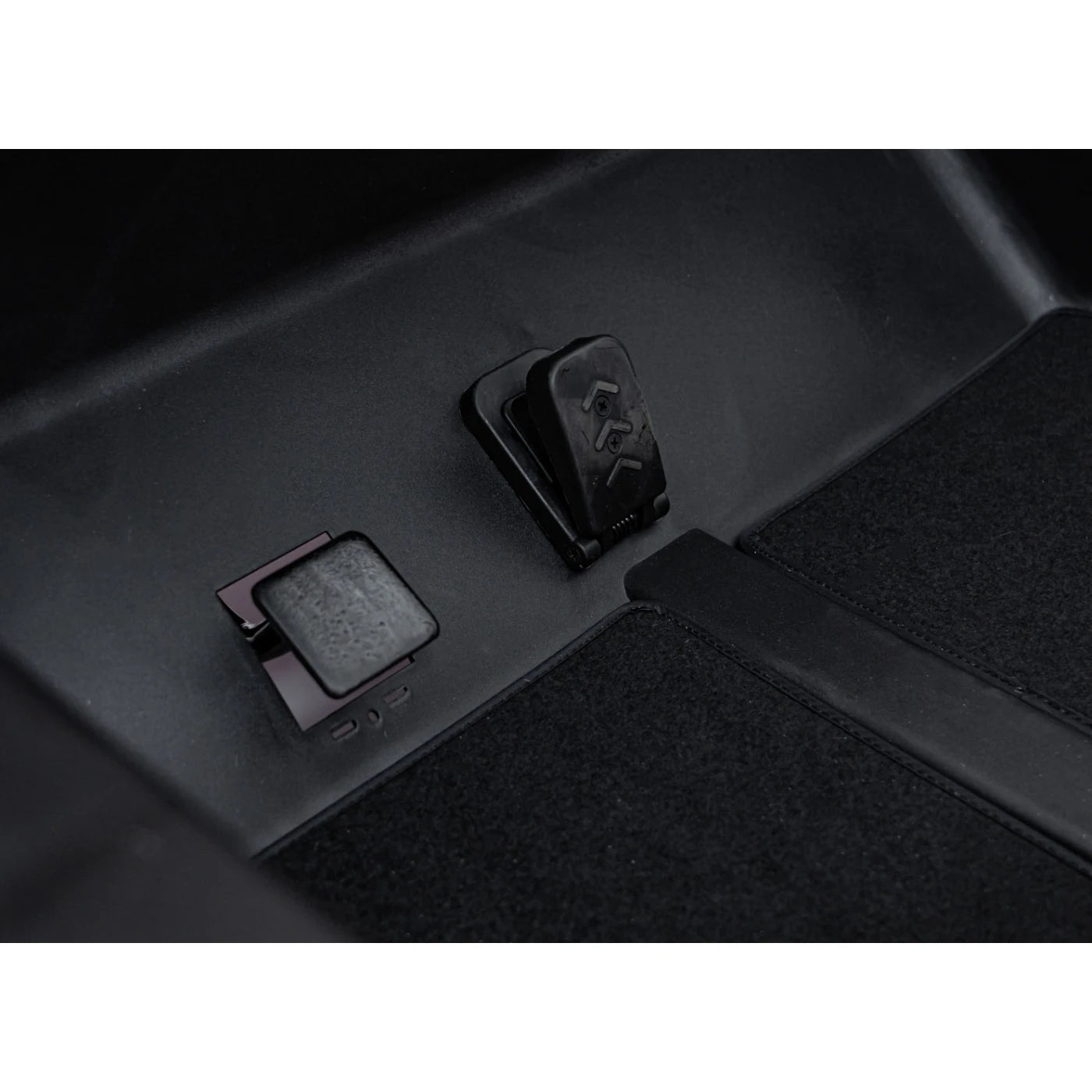 MERCEDES MAYBACH G650 STRONG WHITE 24v