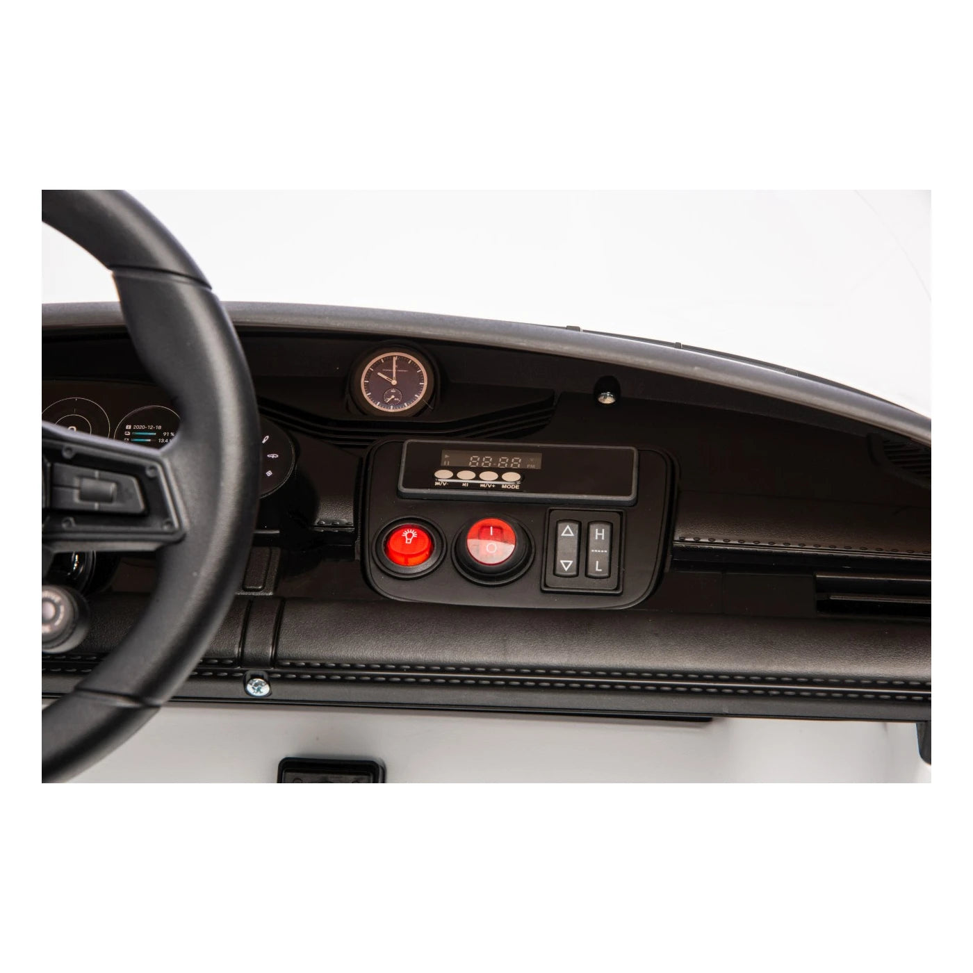 PORSCHE TAYCAN TURBO S WHITE 24v