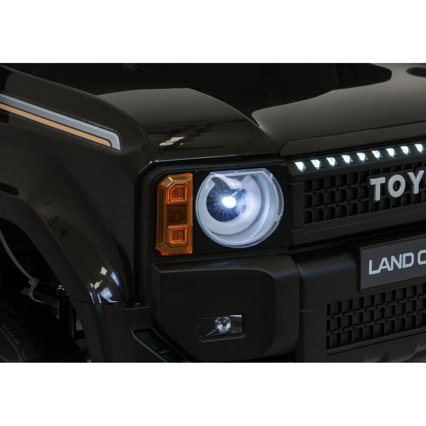 TOYOTA LAND CRUISER PRADO BLACK 12V